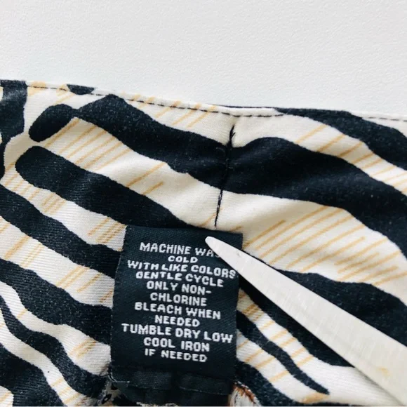 Robert Luis maxi skirt animal print tan, white and black, plastic ring belt sz.S - Picture 7 of 7